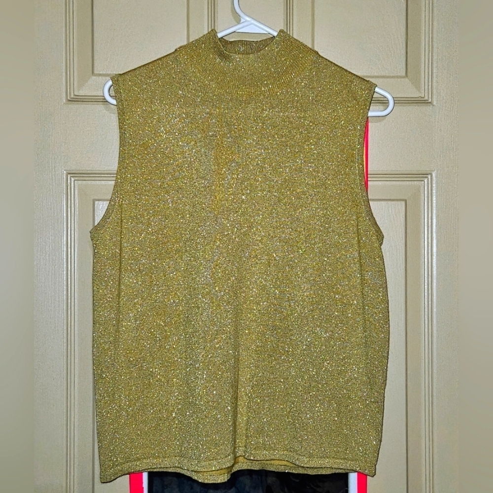 #045 Vintage - Casual Corner- Gold sparkly sleeveless tank top- Size: XL - Picture 1 of 5